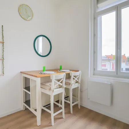 Chic émeraude Appartement Cambrai